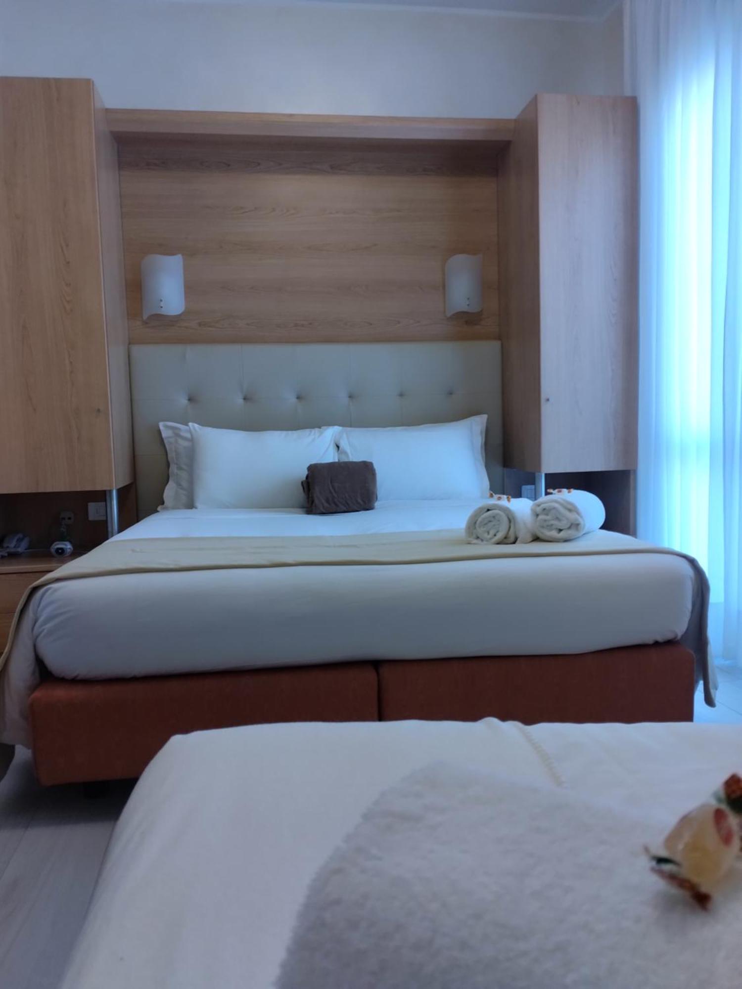 Hotel Baviera Sottomarina Esterno foto