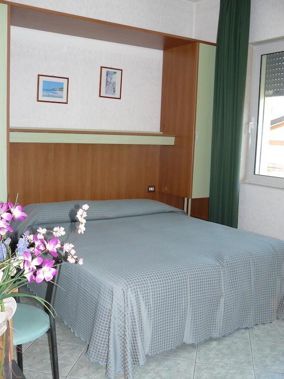 Hotel Baviera Sottomarina Esterno foto