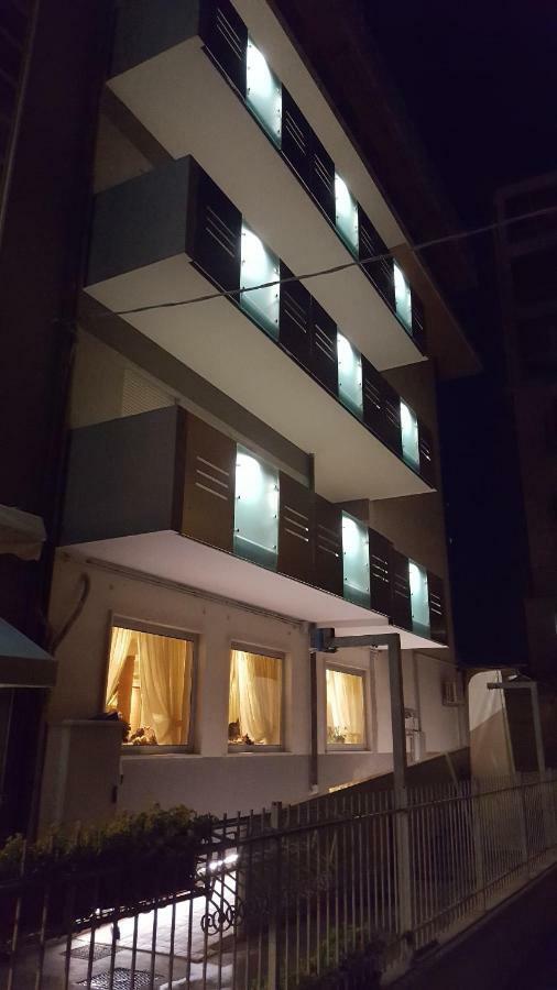 Hotel Baviera Sottomarina Esterno foto