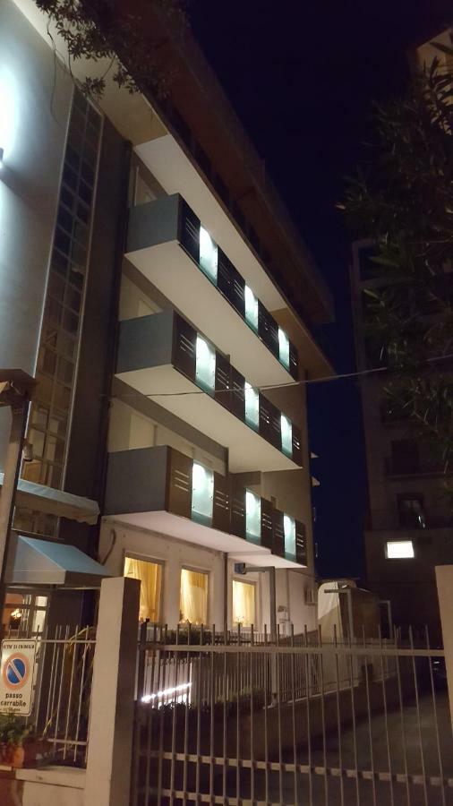 Hotel Baviera Sottomarina Esterno foto